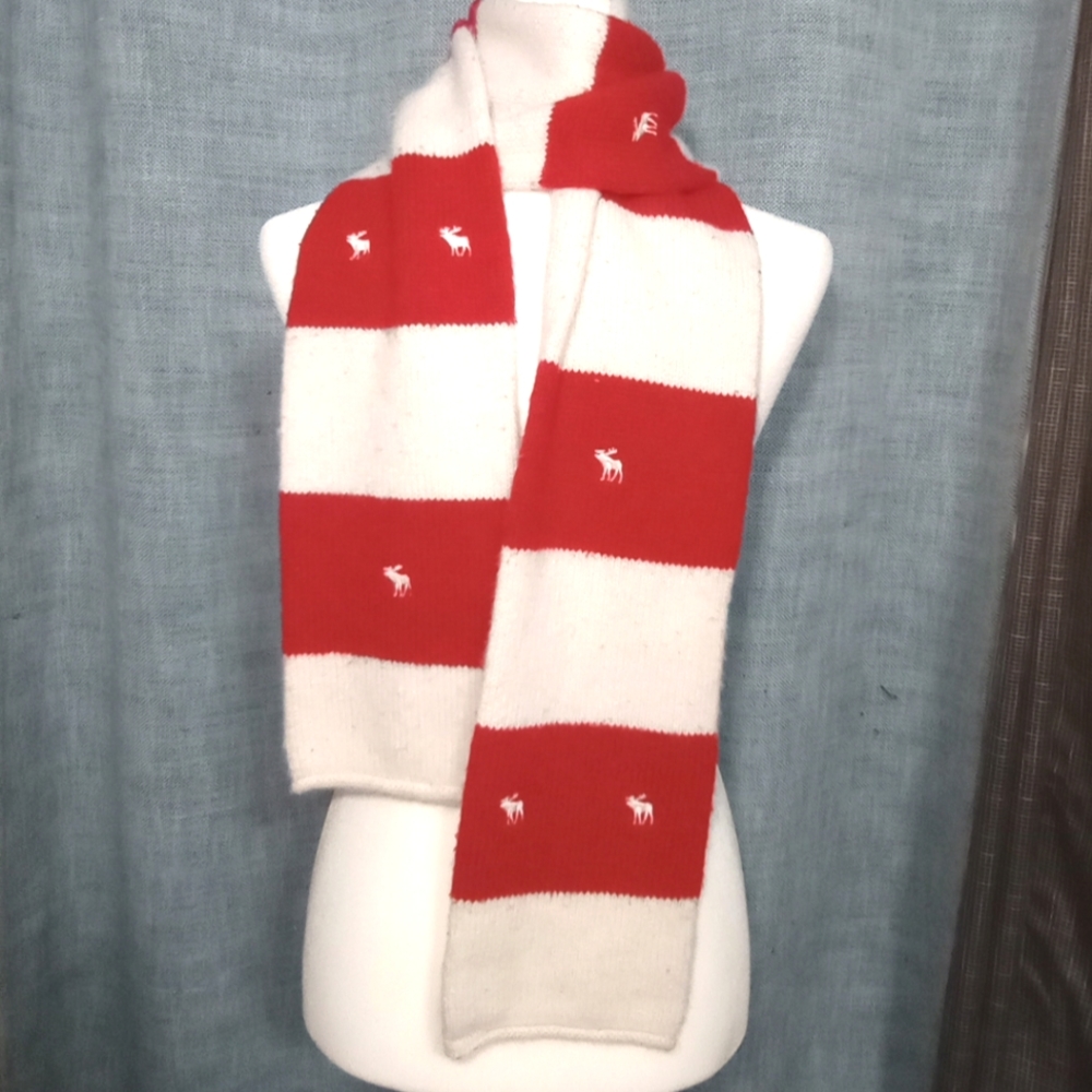 Abercrombie & Fitch Winter Christmas Holidays Striped Red White Scarf 60" x 6"